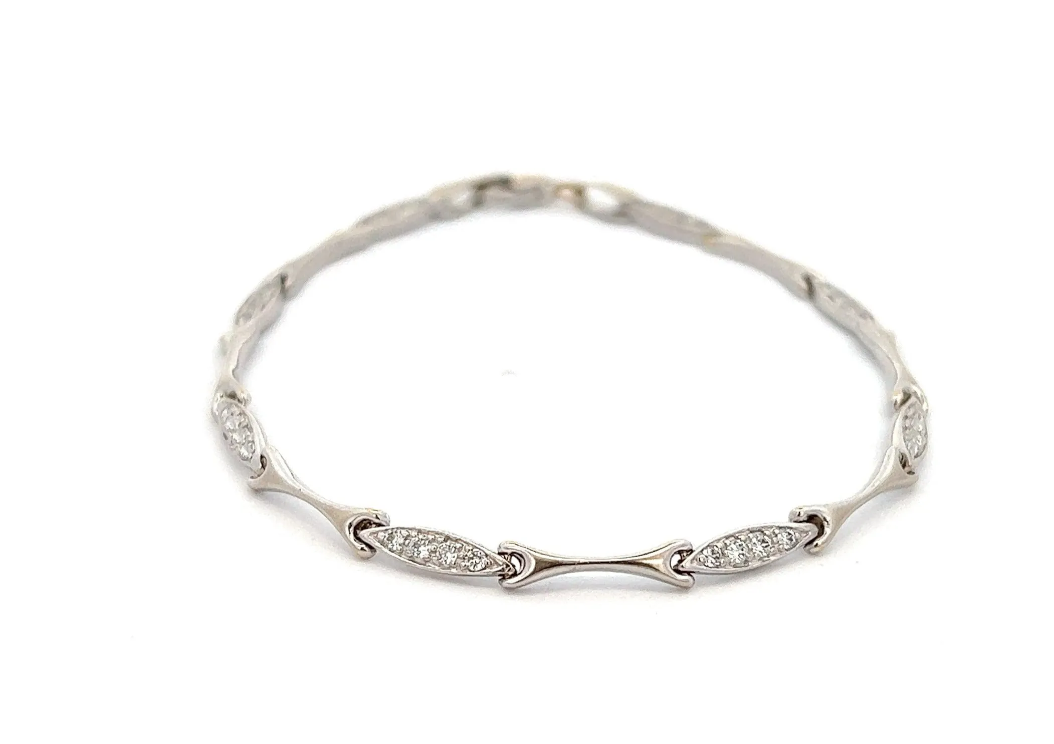 9ct White Gold Cubic Zirconia Bracelet