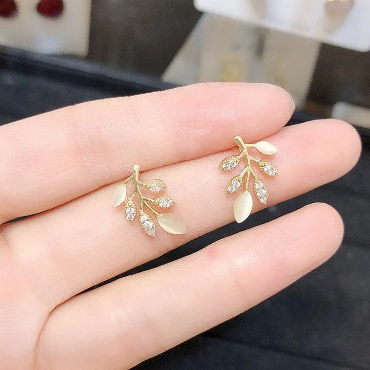 Branch leaf earrings