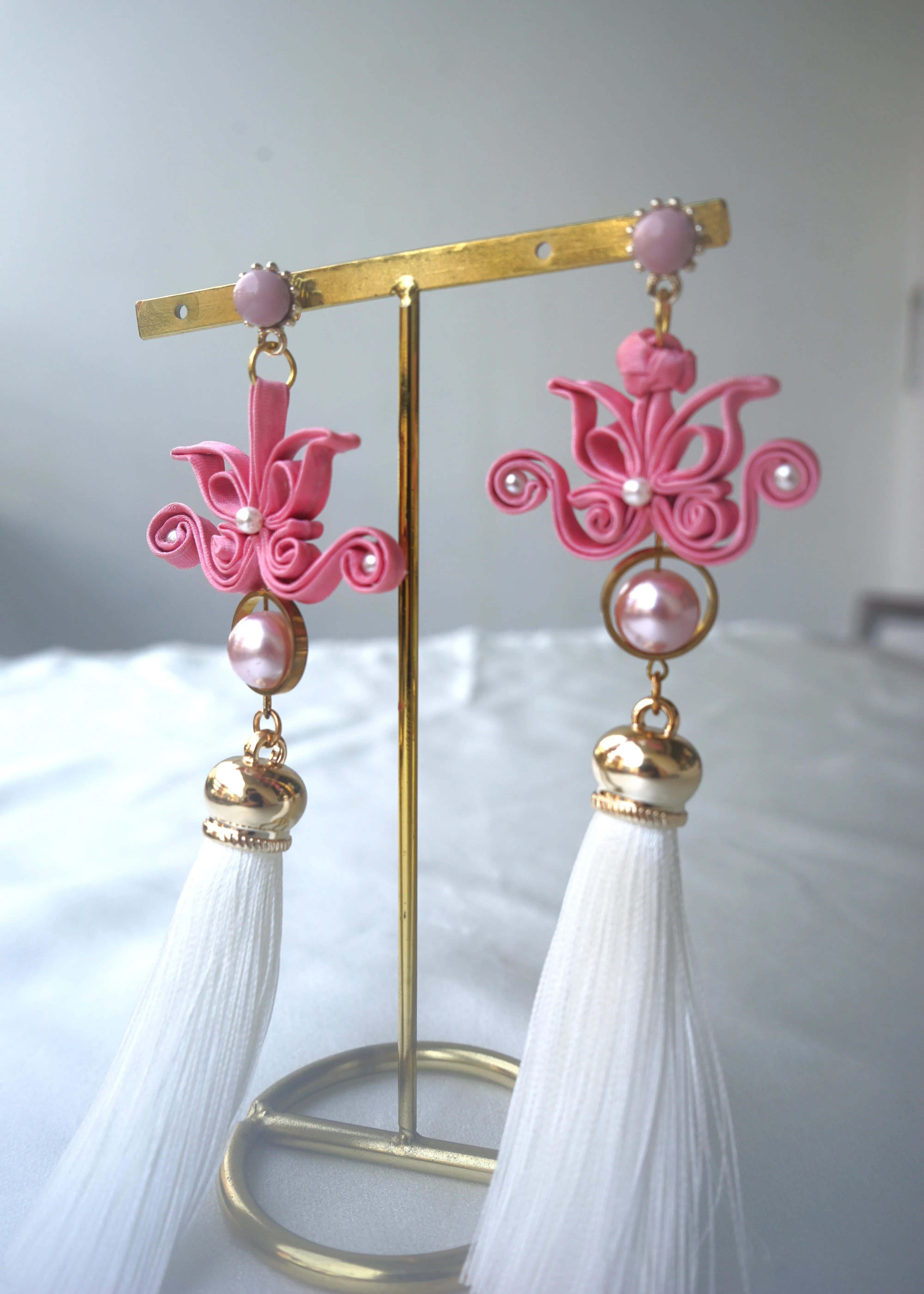 Butterfly Pankou Tassel Earrings (Pink)