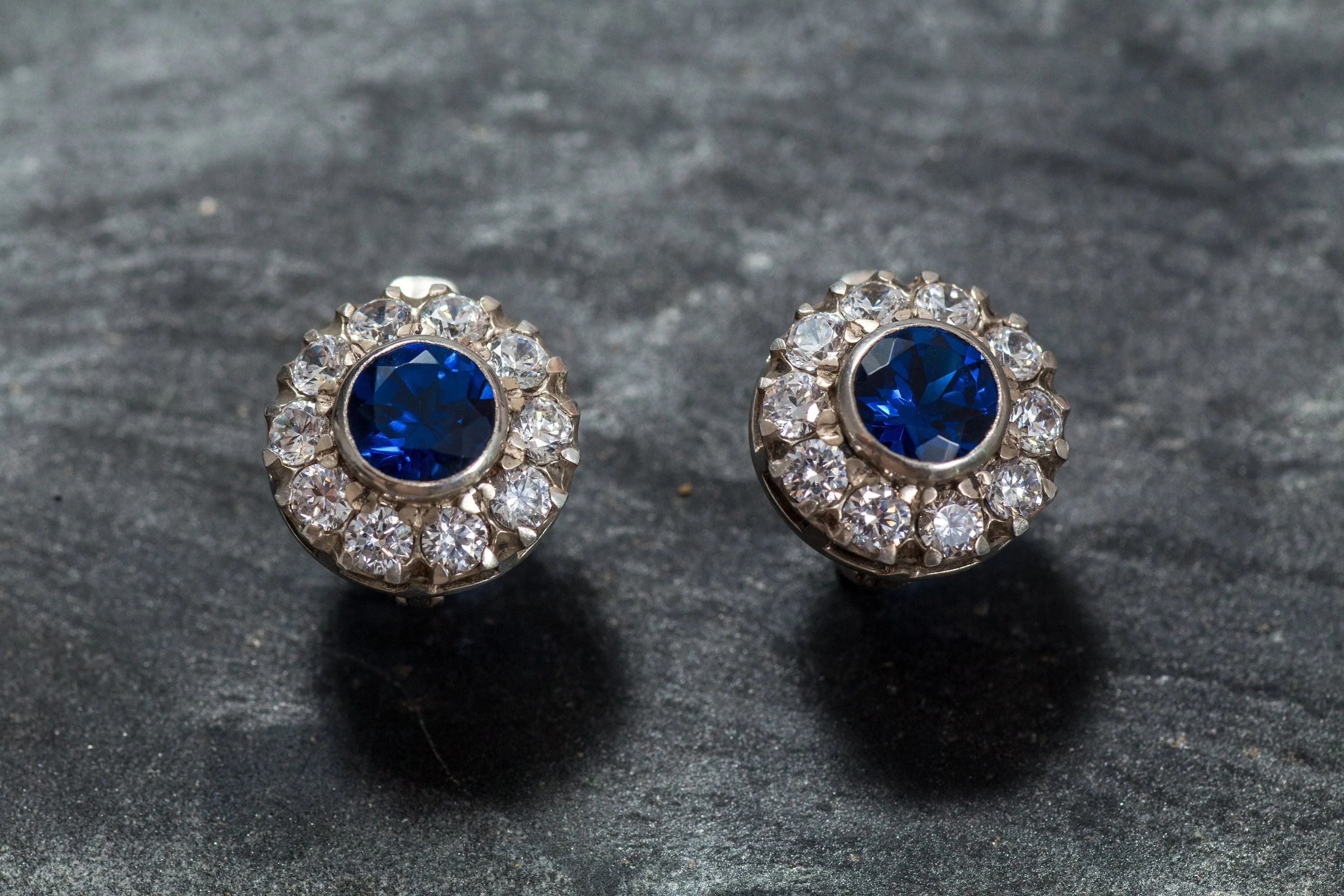 Flower Sapphire Earrings - Blue Victorian Earrings - Vintage Flower Studs