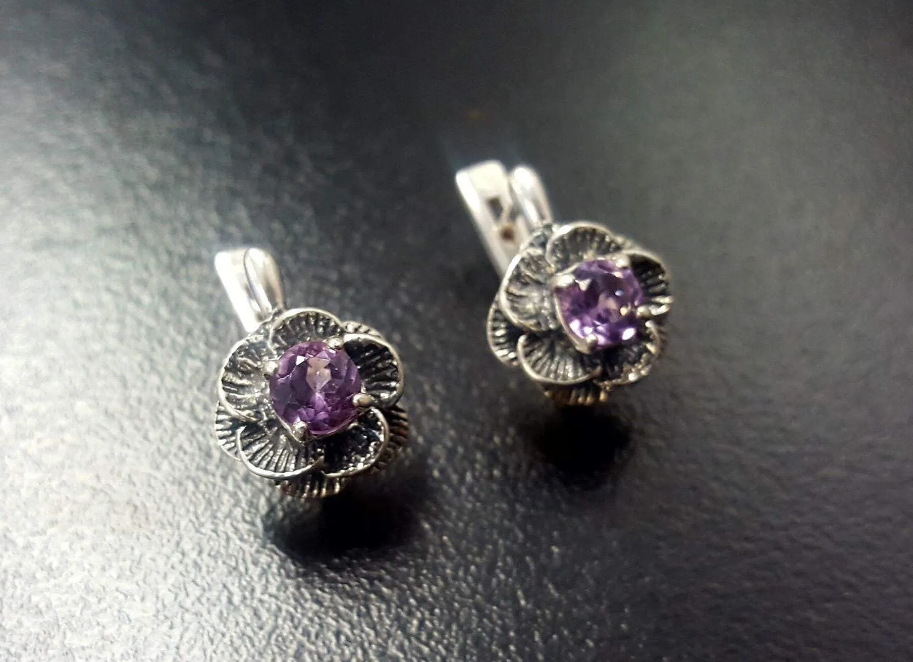 Genuine Amethyst Earrings - Purple Flower Studs - Vintage Rose Earrings