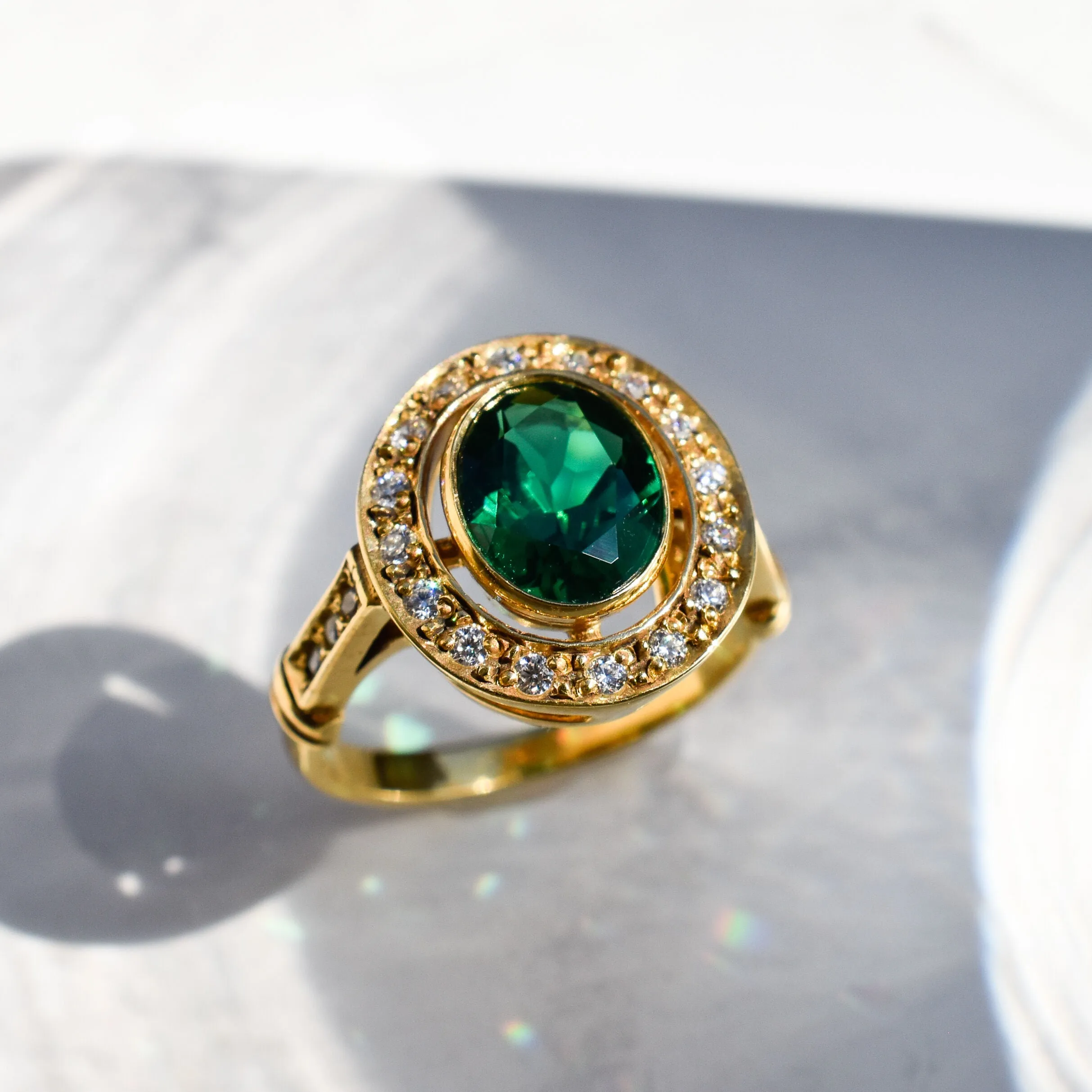 Gold Emerald Ring - Green Victorian Ring - Vintage Bezel Ring