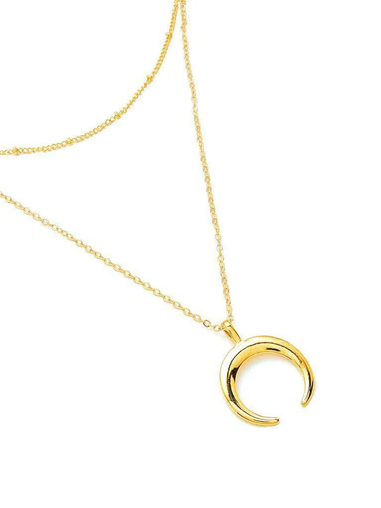 Metal Horn Pendant Layered Chain Necklace