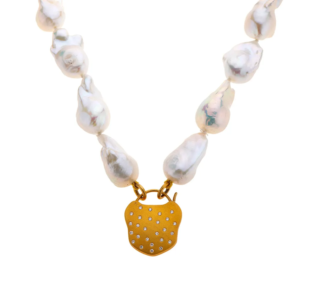 Nava Zahavi Yellow Gold Wild Pearl Diamonds Lock Necklace