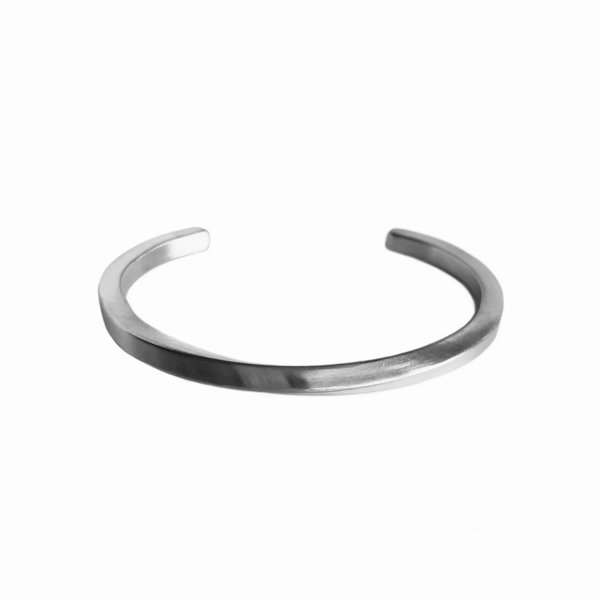 One Twist Bangle