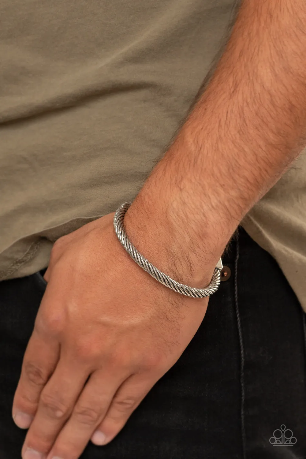 PAPARAZZI Block It Out - Silver Bracelet