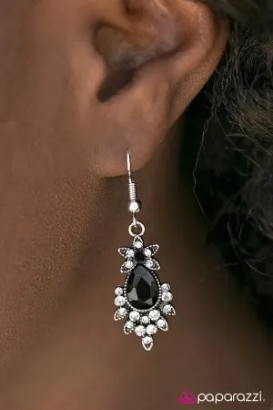 Paparazzi Earring ~ Its Fate - Black