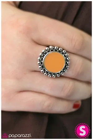 Paparazzi Ring ~ Presentation Is Everything - Yellow