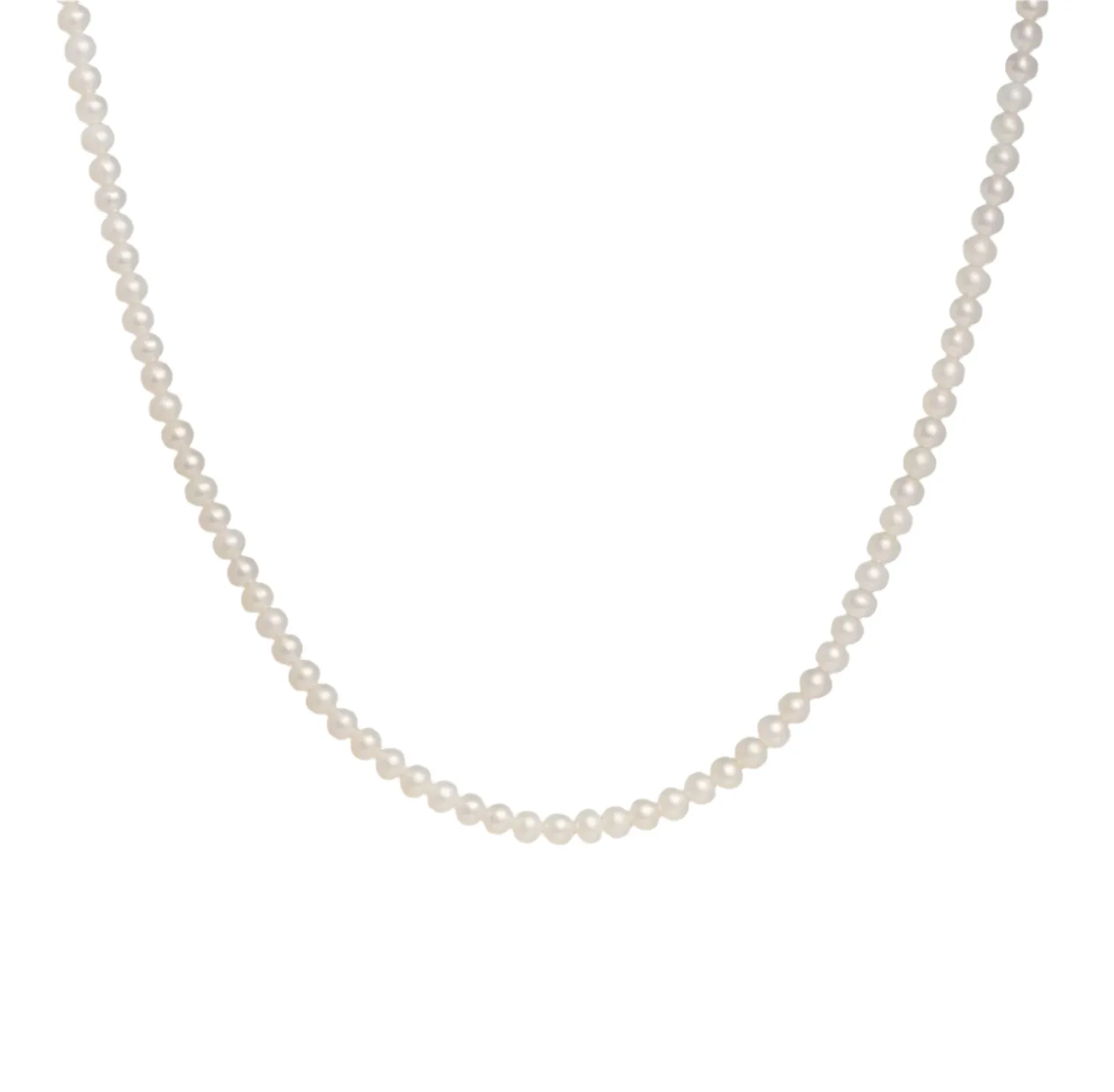 Signauture Small Pearl Necklace