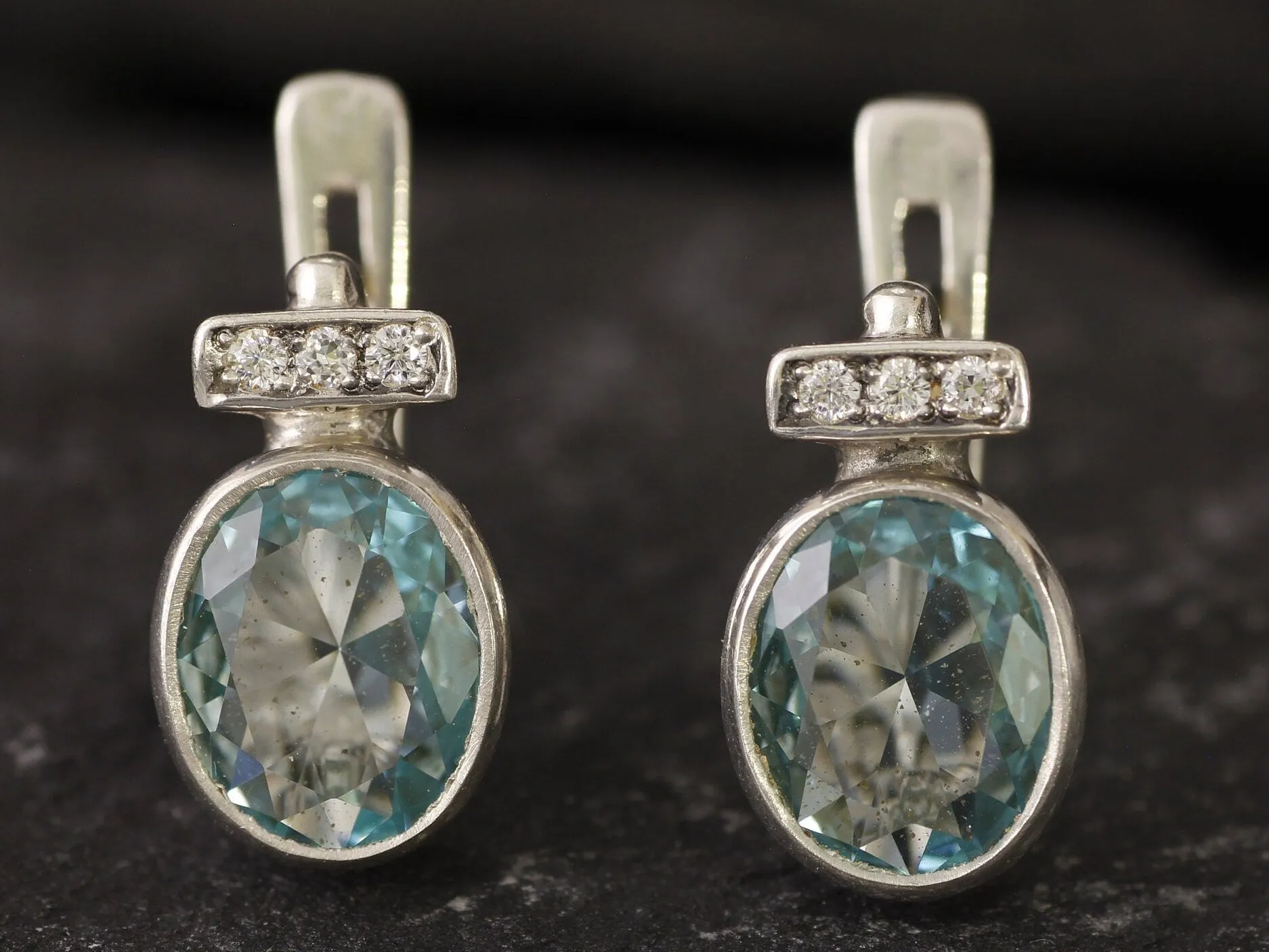 Vintage Aquamarine Earrings - Blue Drop Earrings - Dainty Blue Studs