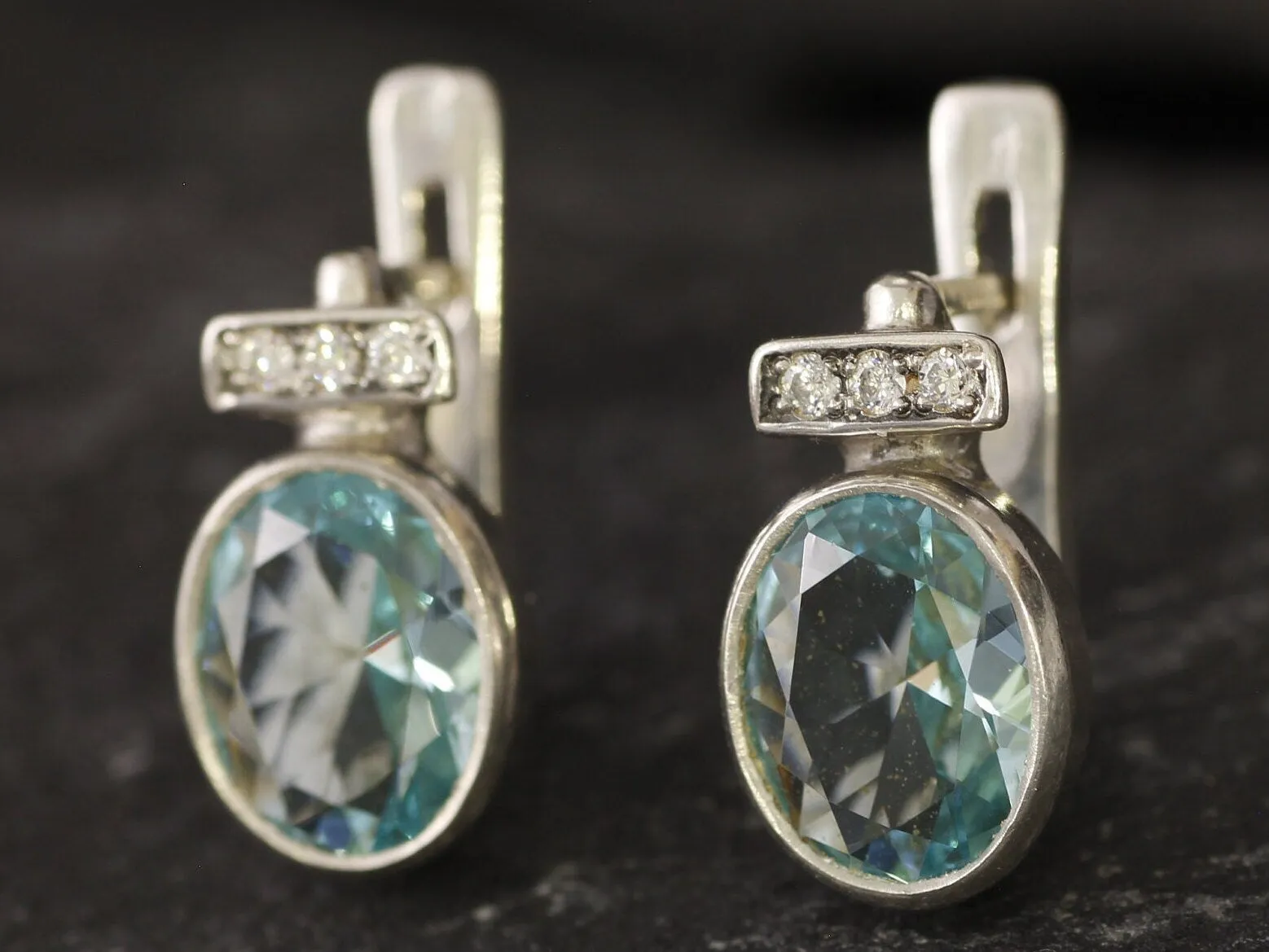 Vintage Aquamarine Earrings - Blue Drop Earrings - Dainty Blue Studs