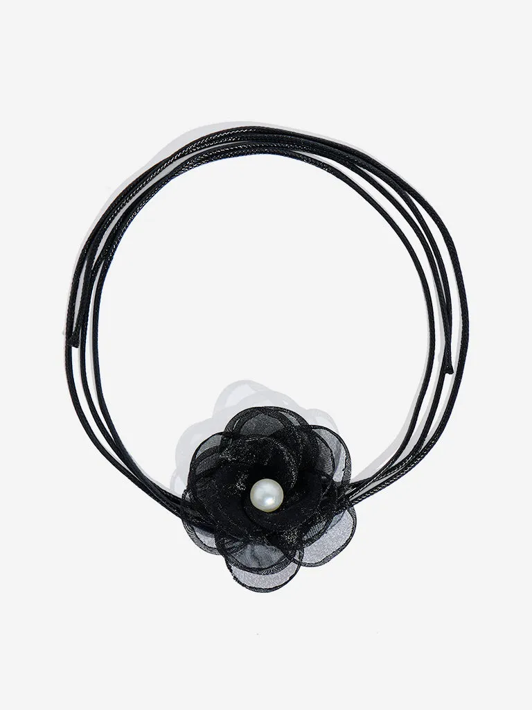 Westside Accessories Black Flower Pear-Adorned Choker